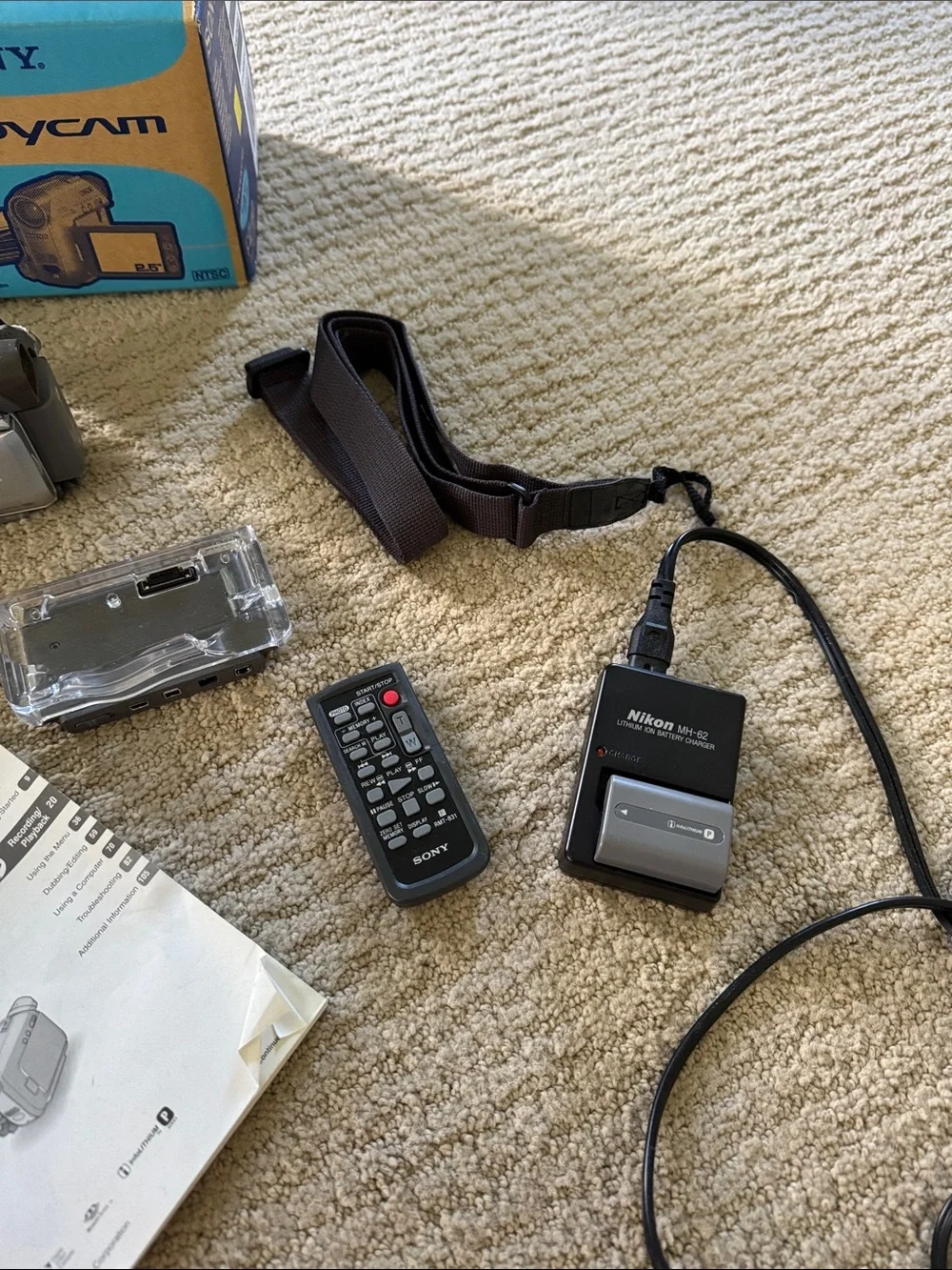 Sony DCR-HC32 Mini DV Handycam